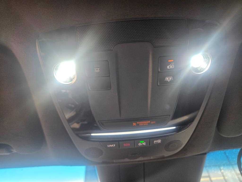 KIA K8 - Vista 12