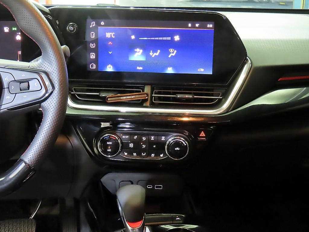Chevrolet Trax - Vista 11