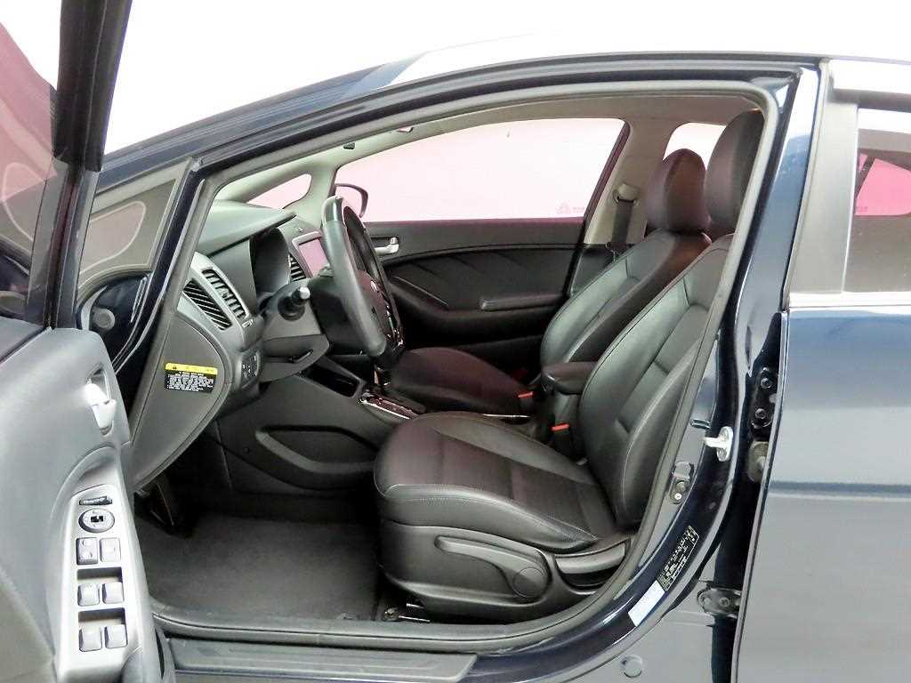 KIA K3 2017 Azul - Importación desde Corea - HF Imports Iquique - Foto 13
