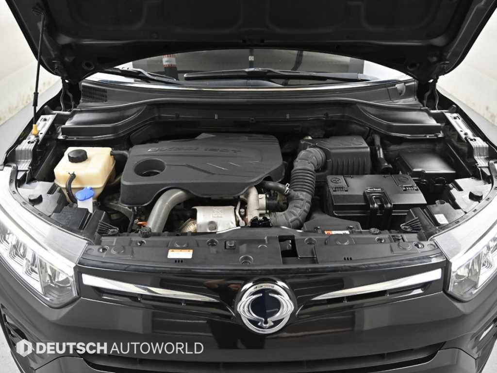 Ssangyong Tivoli - Vista 6