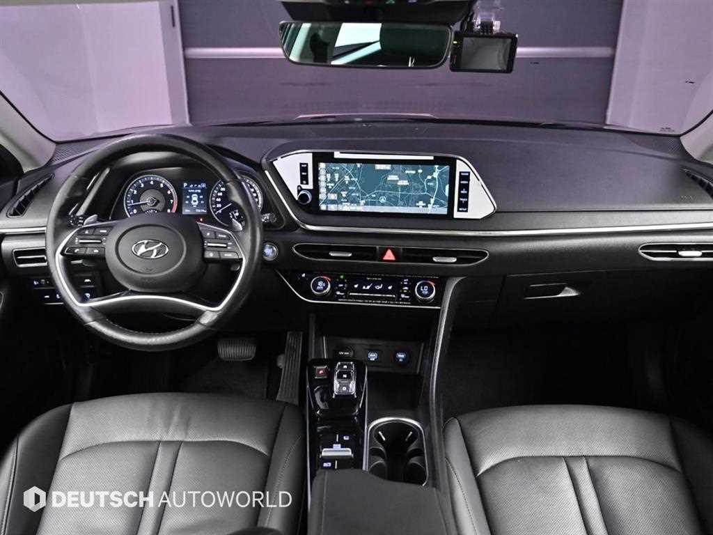 HYUNDAI Sonata - Vista 7