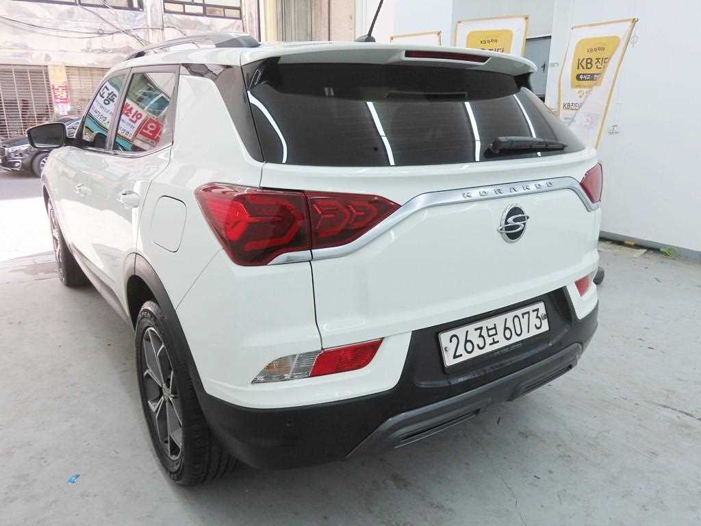 Ssangyong Korando - Vista 4