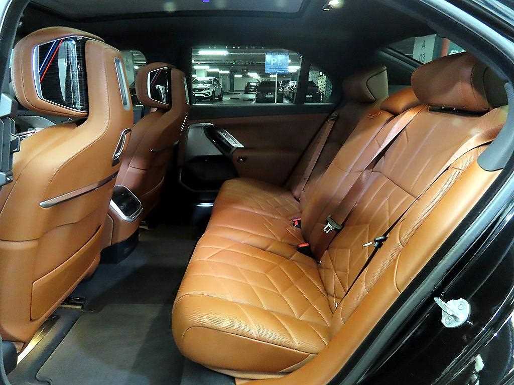 BMW 7 Series - Vista 7