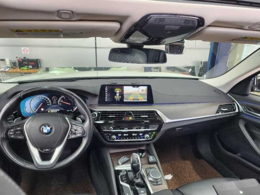 BMW 5 Series - Vista 10
