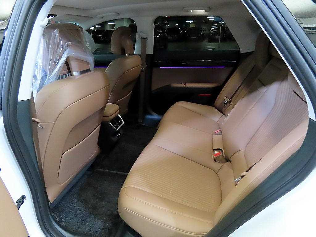 HYUNDAI Grandeur - Vista 8
