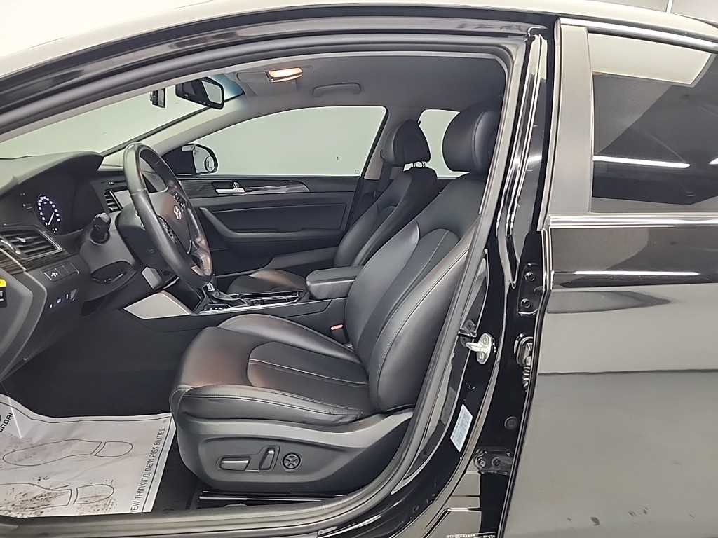 HYUNDAI Sonata - Vista 11