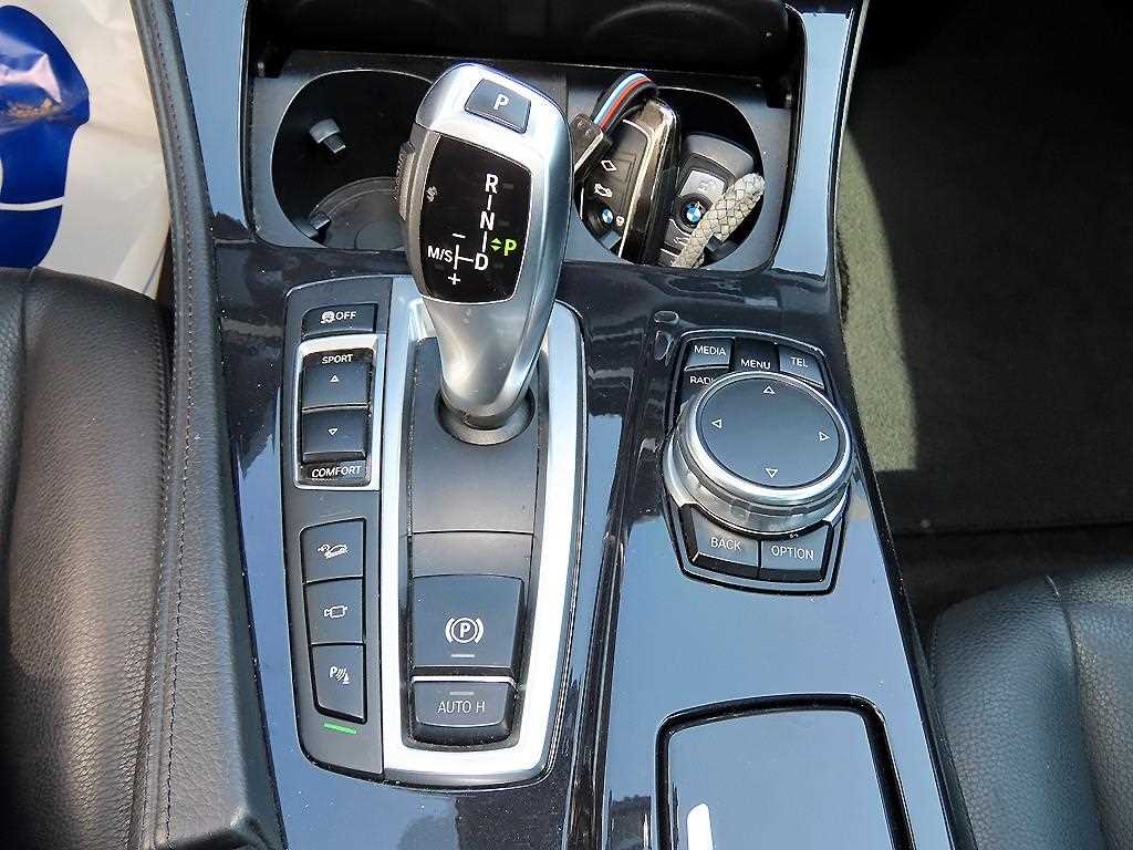 BMW 5 Series - Vista 11