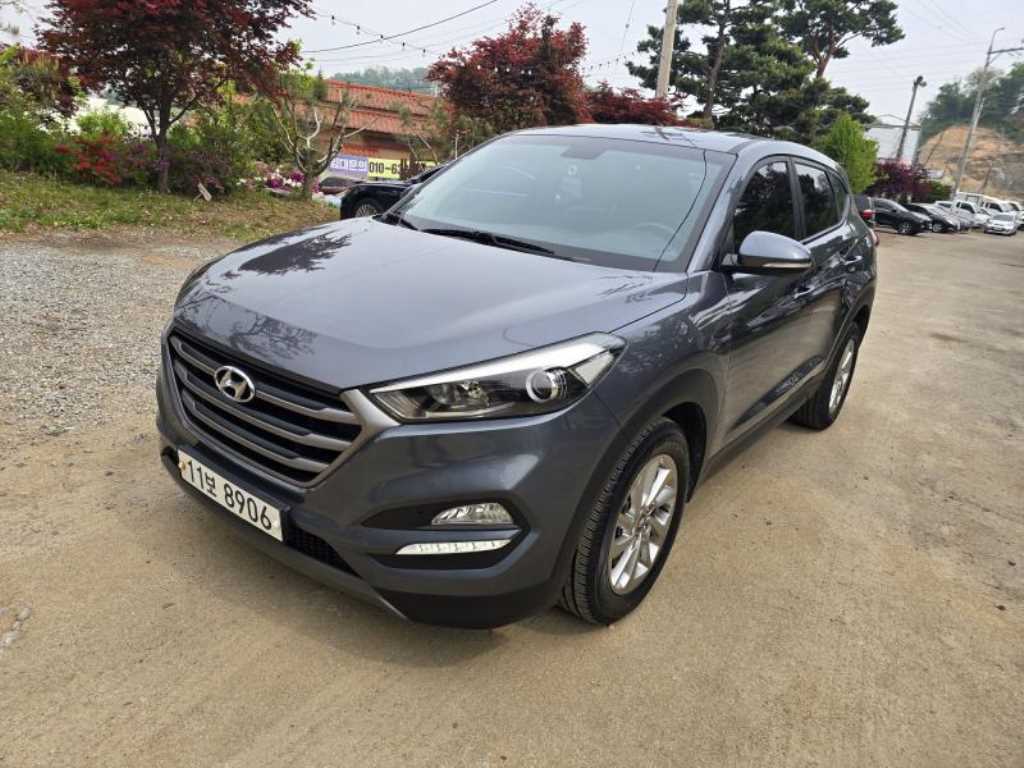 HYUNDAI Tucson - Vista 2