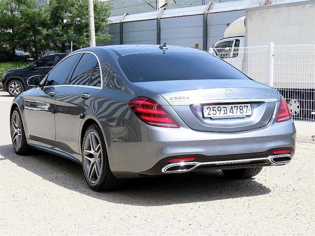 Mercedes Benz S Class - Vista 3