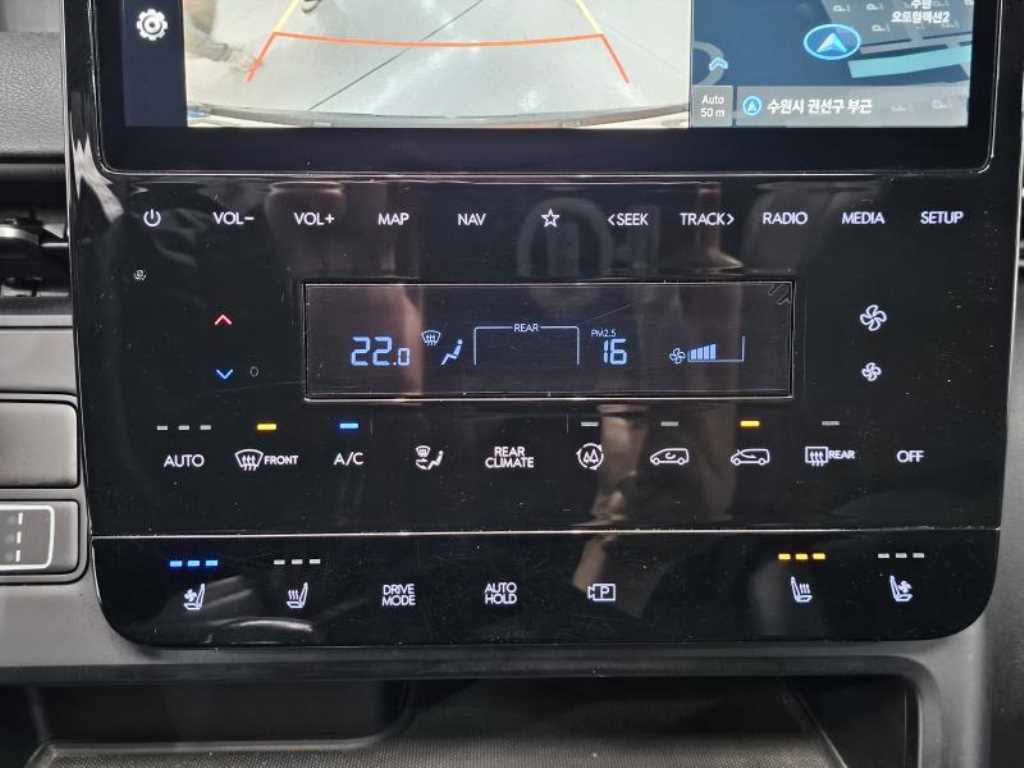 HYUNDAI Staria - Vista 11