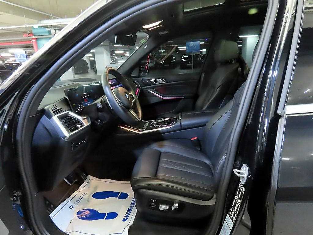 BMW X7 - Vista 6