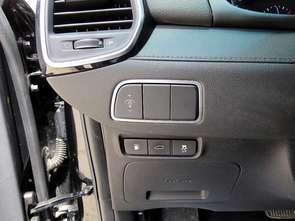 HYUNDAI Grandeur - Vista 12