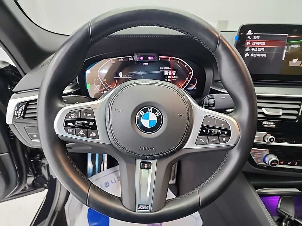 BMW 5 Series - Vista 9
