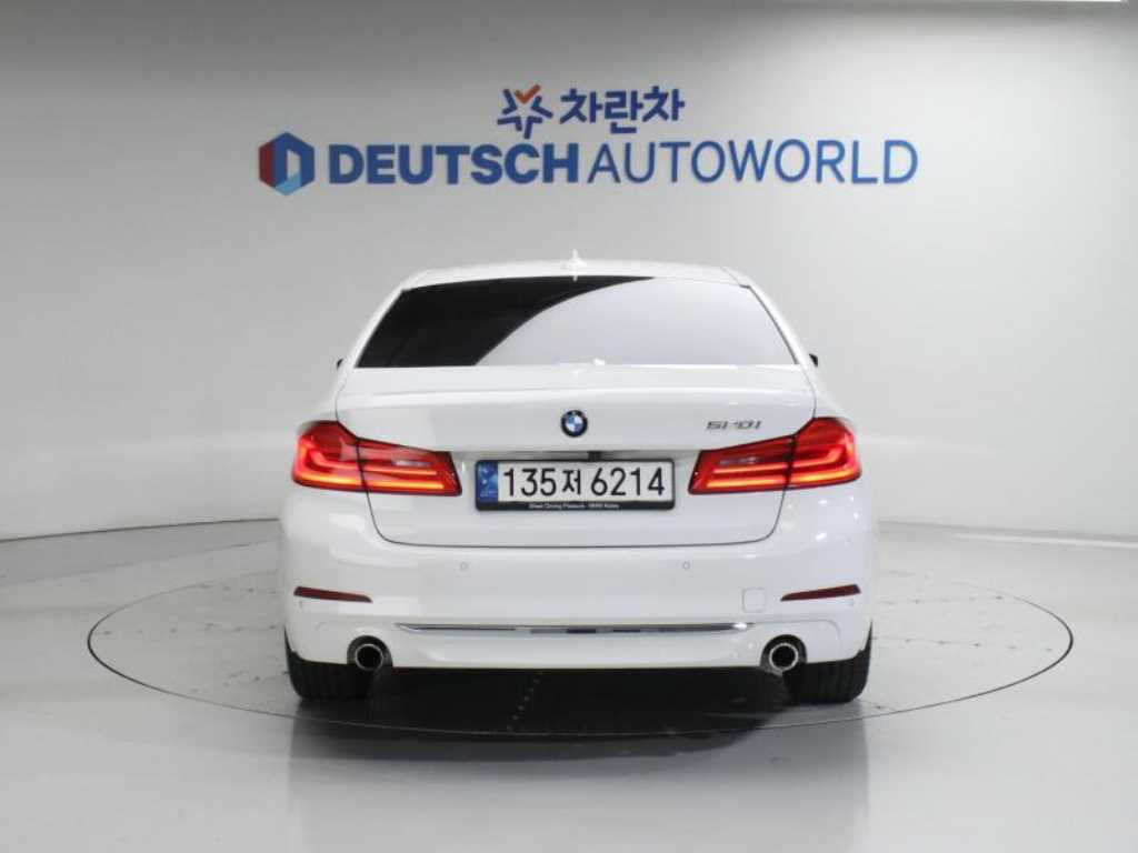 BMW 5 Series - Vista 2