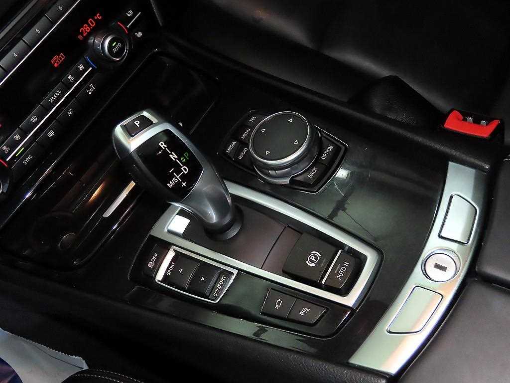 BMW Gran Turismo - Vista 12