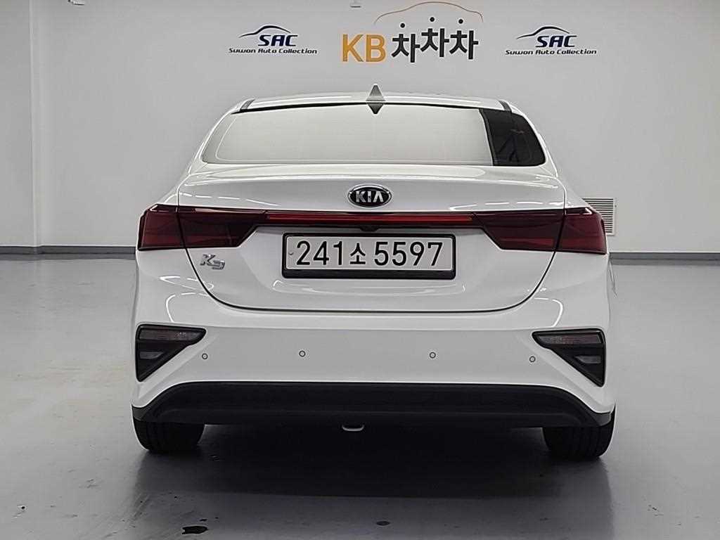 KIA K3 - Vista 3