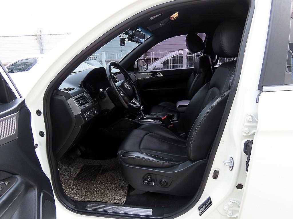 Ssangyong Rexton - Vista 5