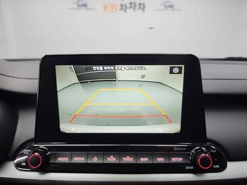KIA K3 2021 the color of pearl - Importación desde Corea - HF Imports Iquique - Foto 14