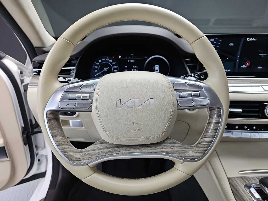 KIA K9 - Vista 9