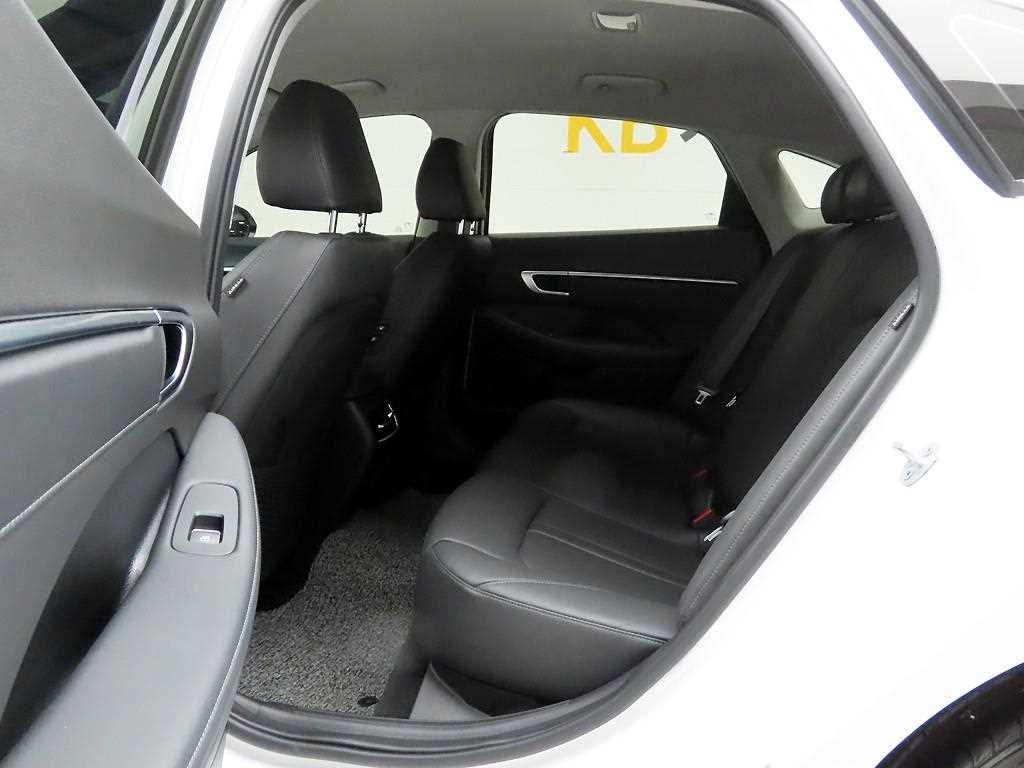 HYUNDAI Sonata 2025 - Importación desde Corea - HF Imports Iquique - Foto 13