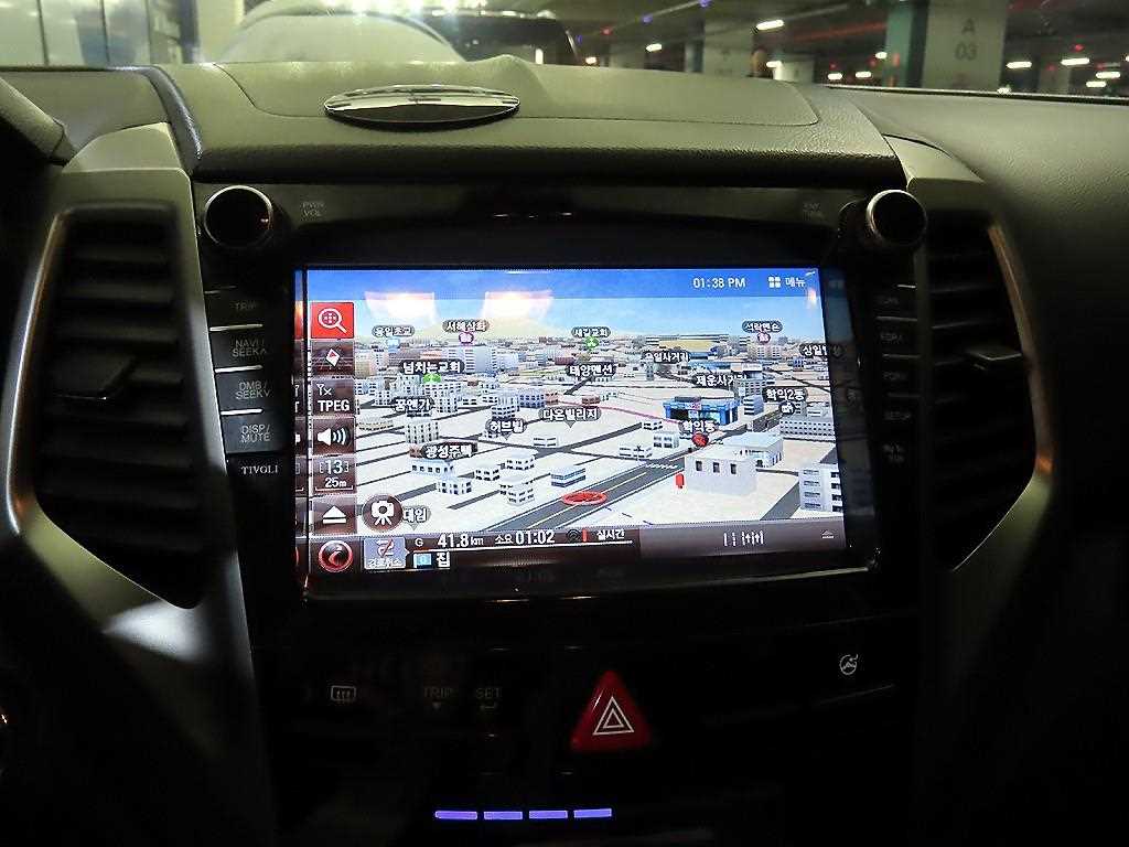 Ssangyong Tivoli 2016 Blanco - Importación desde Corea - HF Imports Iquique - Foto 13