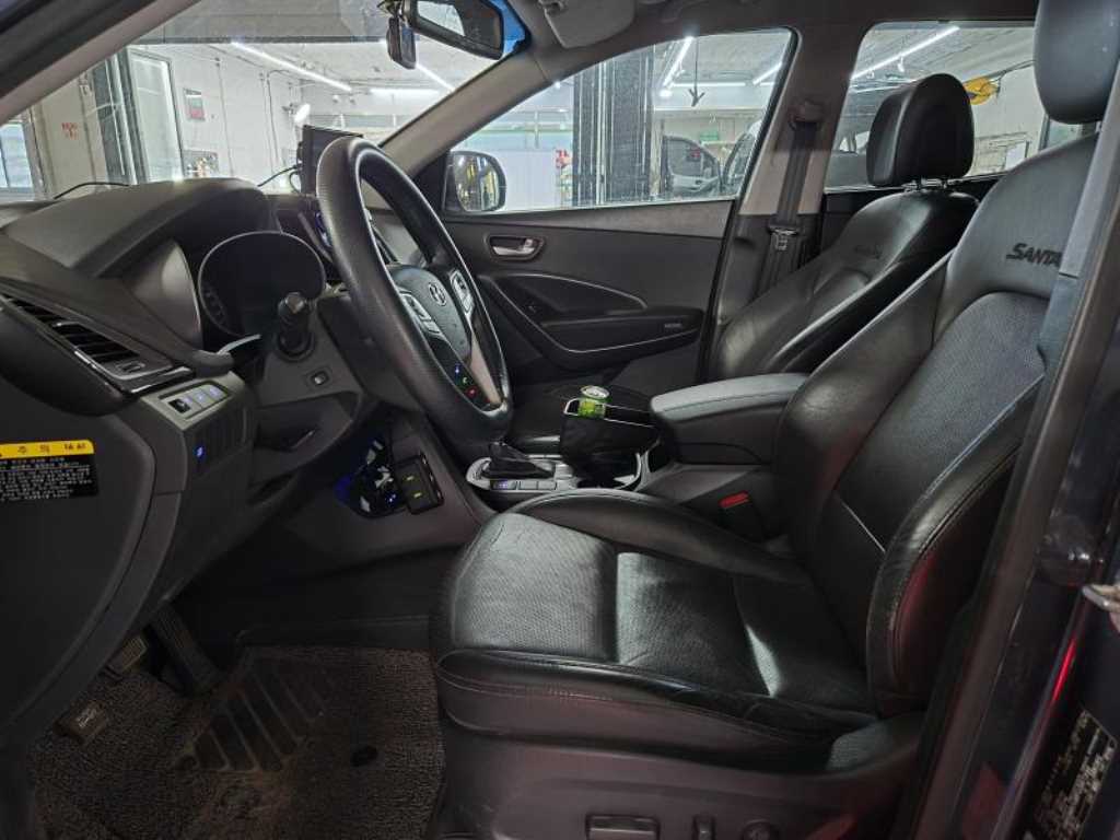 HYUNDAI Santa Fe - Vista 10