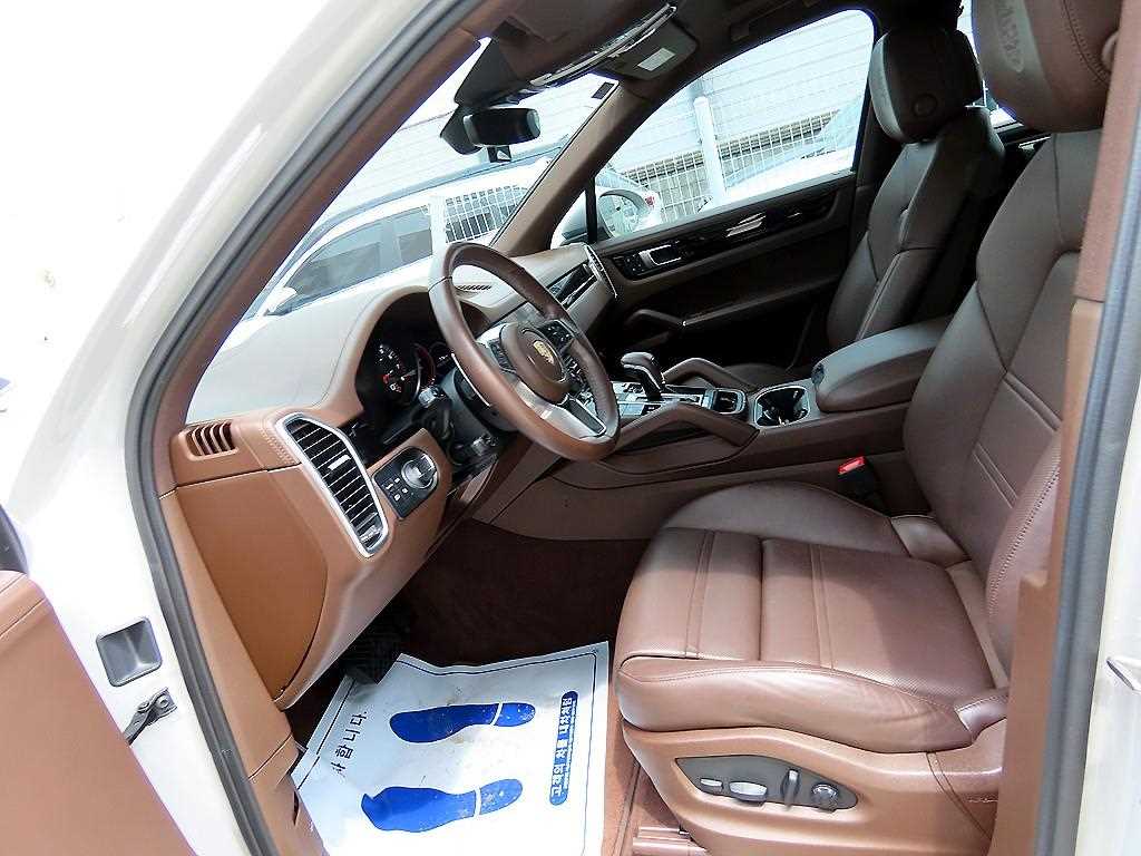 Porsche Cayenne - Vista 5