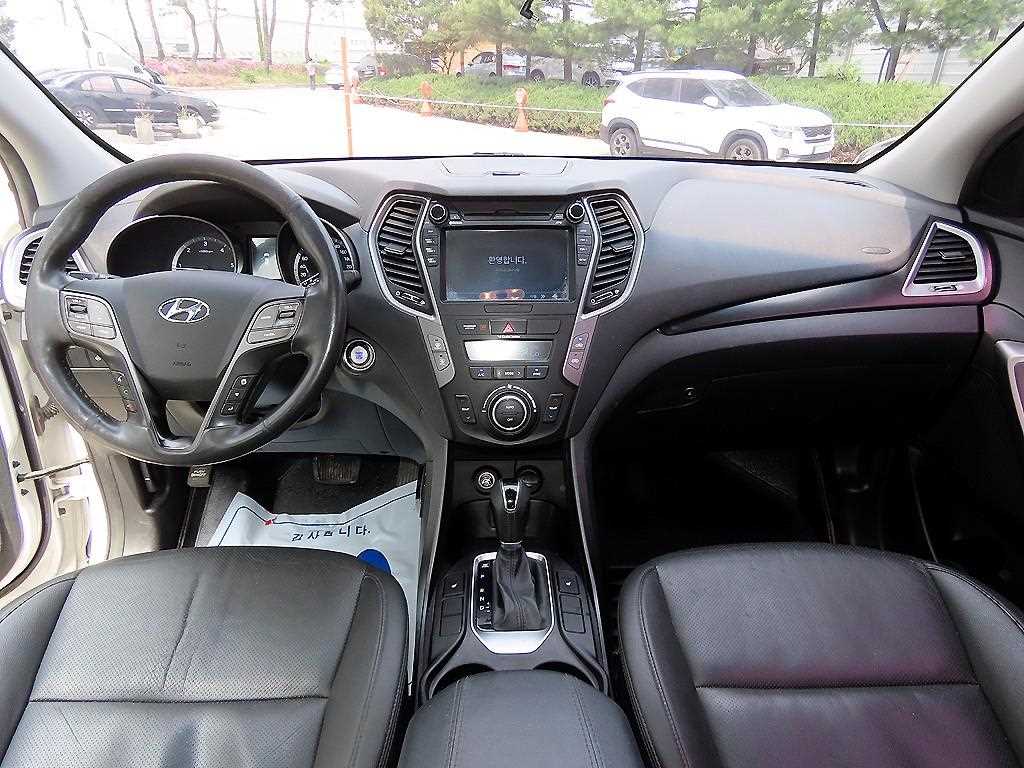HYUNDAI Santa Fe - Vista 7