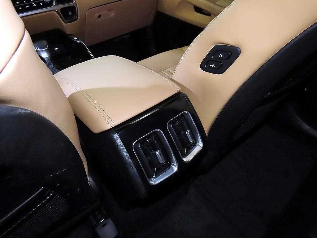 KIA Sorento 2023 Blanco - Importación desde Corea - HF Imports Iquique - Foto 15