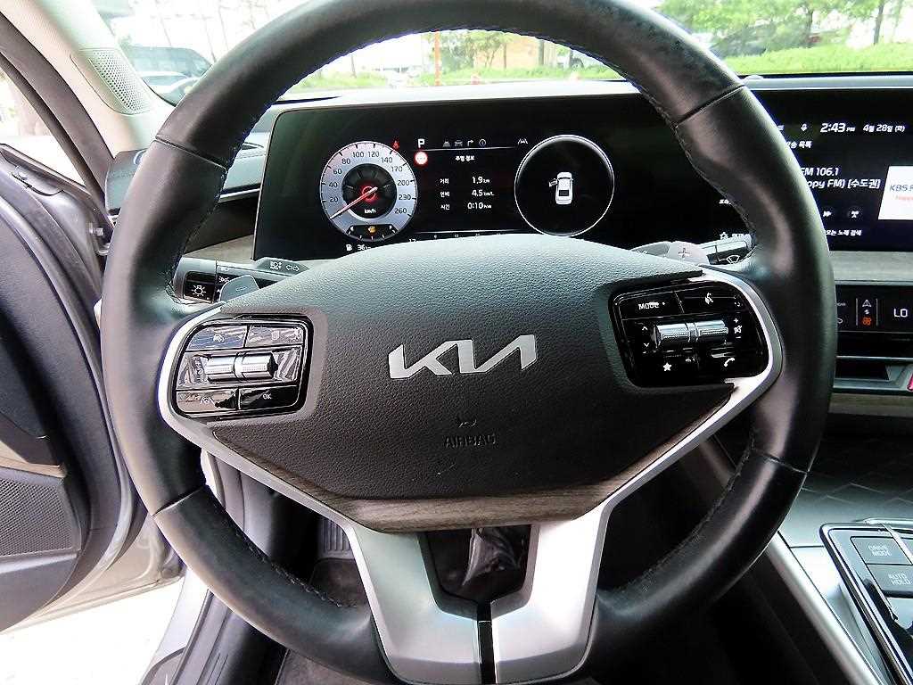 KIA K8 - Vista 8