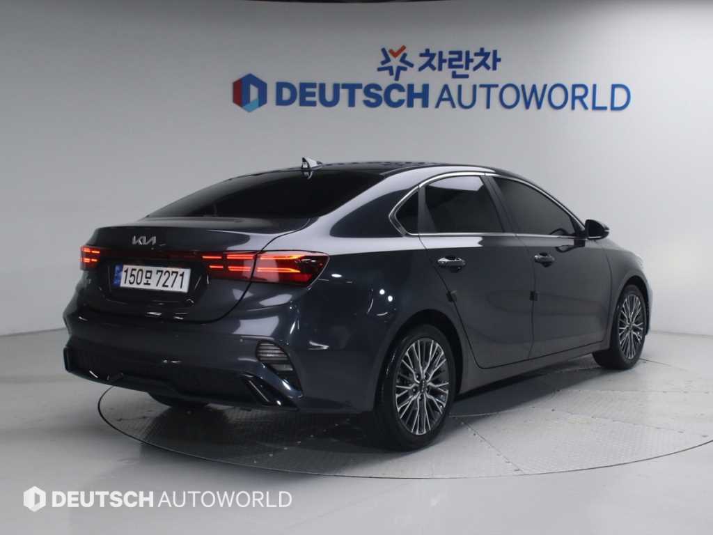 KIA K3 - Vista 2