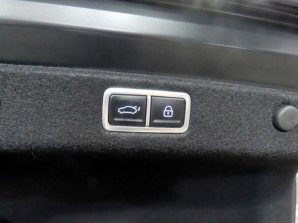 HYUNDAI Grandeur 2023 Negro - Importación desde Corea - HF Imports Iquique - Foto 15