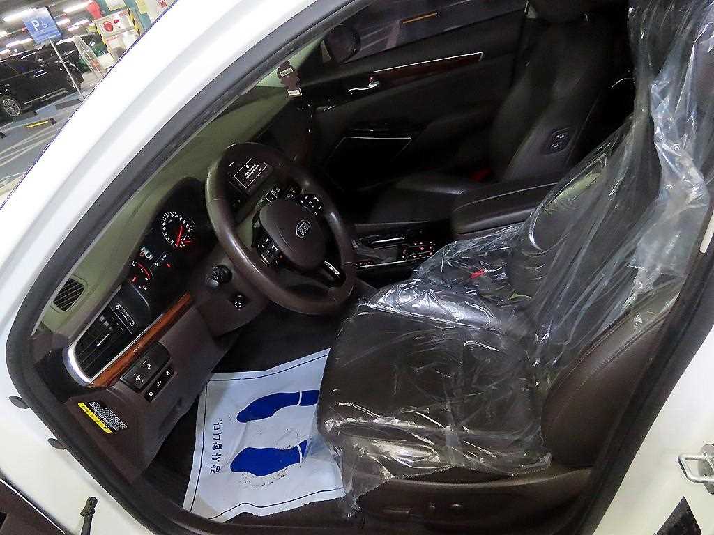 KIA K7 - Vista 6