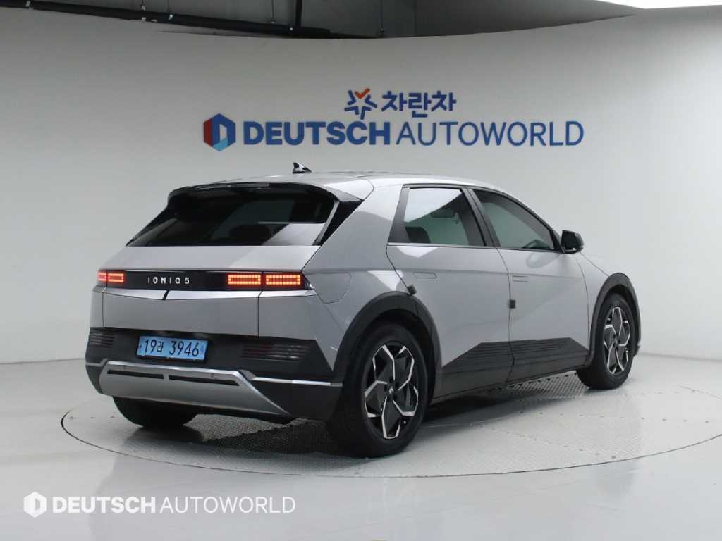 HYUNDAI Ioniq 5 - Vista 2