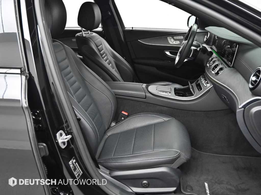 Mercedes Benz E class - Vista 10