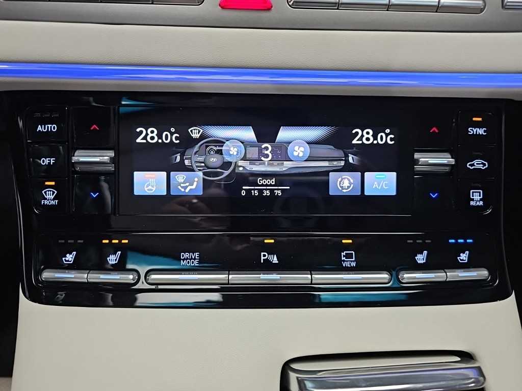 HYUNDAI Grandeur - Vista 10