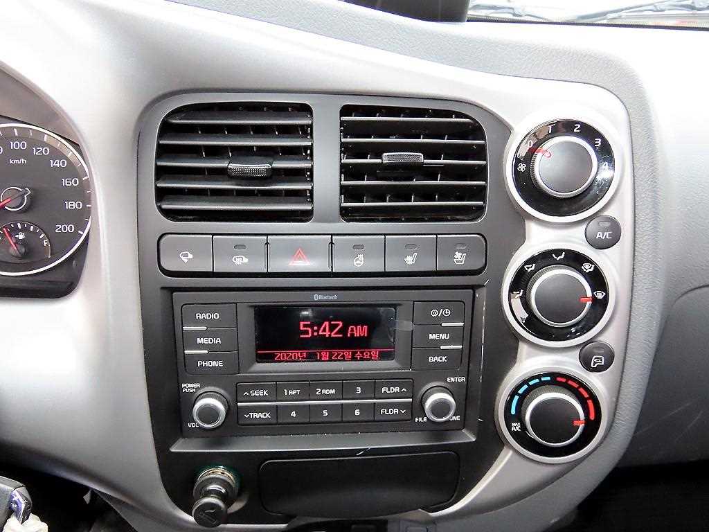Small Truck Top_Powergate 2025 Blanco - Importación desde Corea - HF Imports Iquique - Foto 15