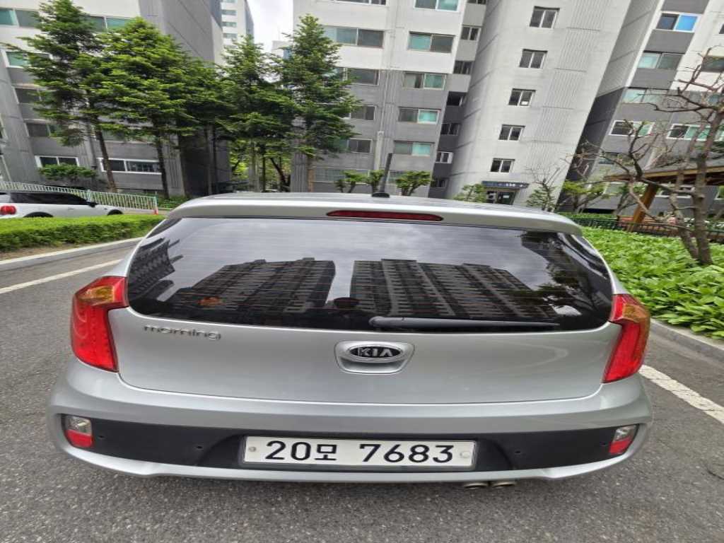 KIA Morning - Vista 3