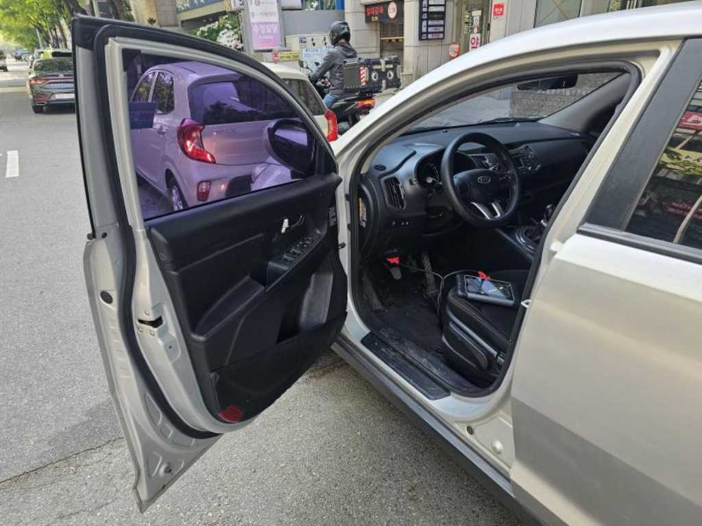 KIA Sportage - Vista 4