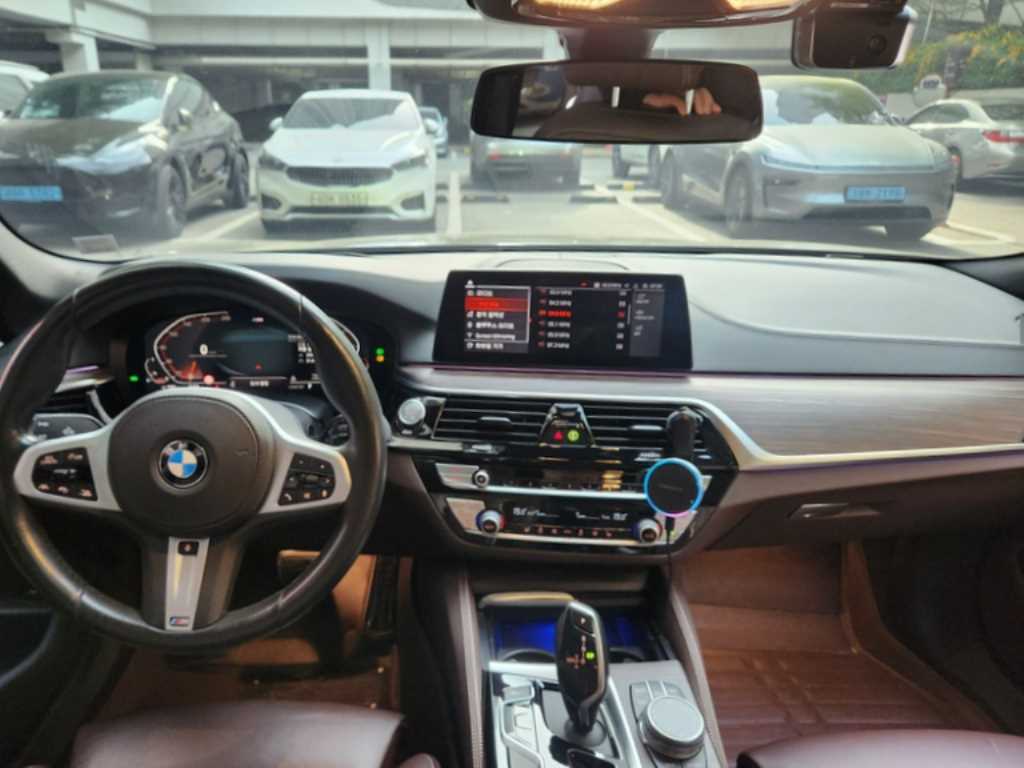 BMW 5 Series - Vista 7