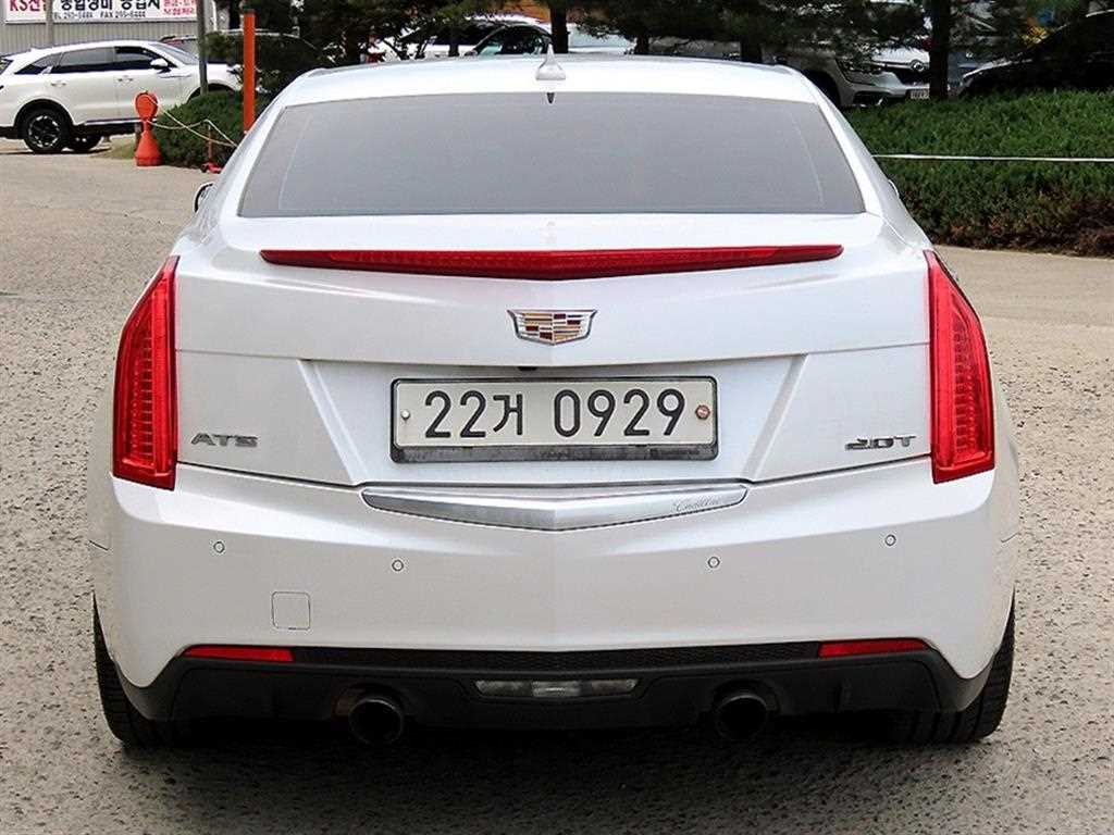Cadillac ATS - Vista 4