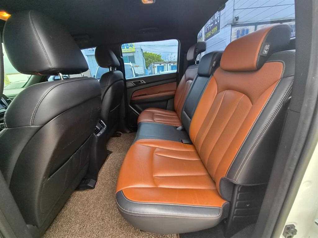 Ssangyong Rexton - Vista 8