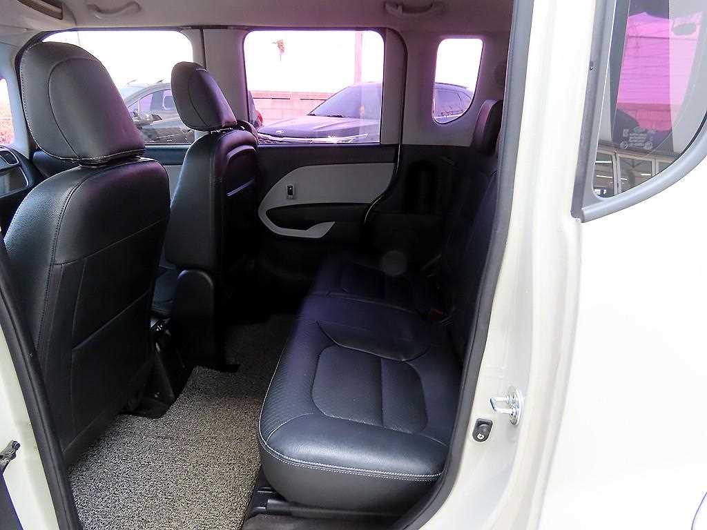 KIA Ray - Vista 6