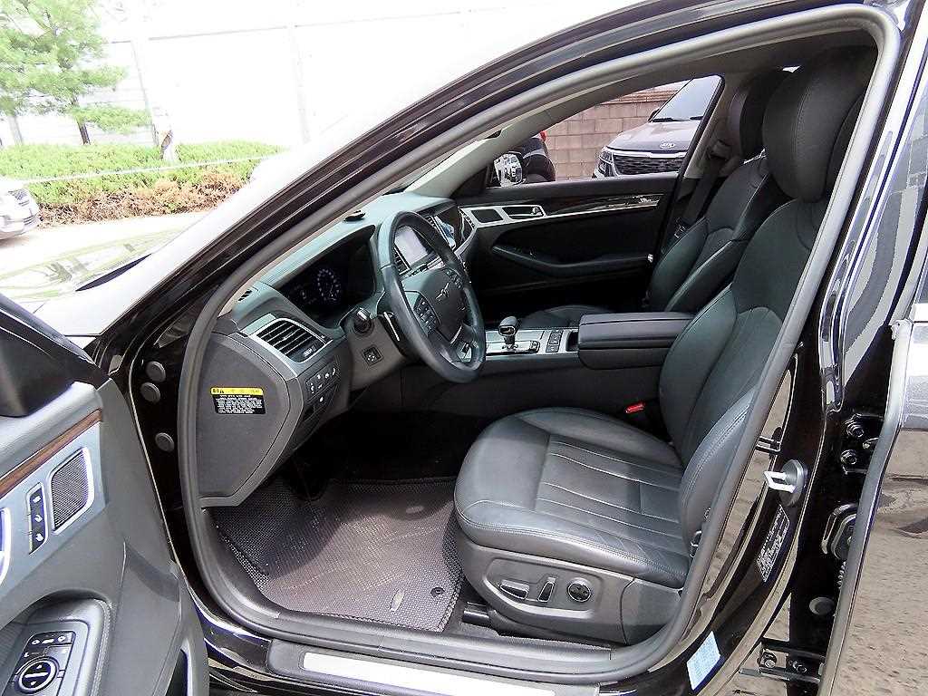 Genesis G80 - Vista 5
