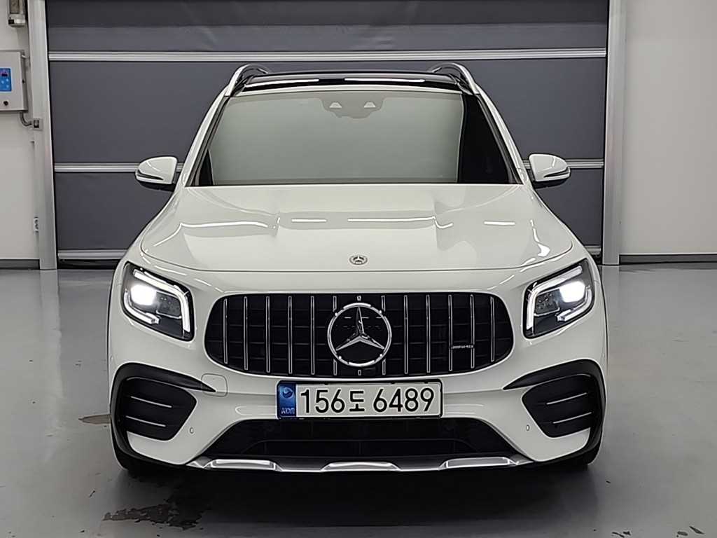 Mercedes Benz GLB Class - Vista 2