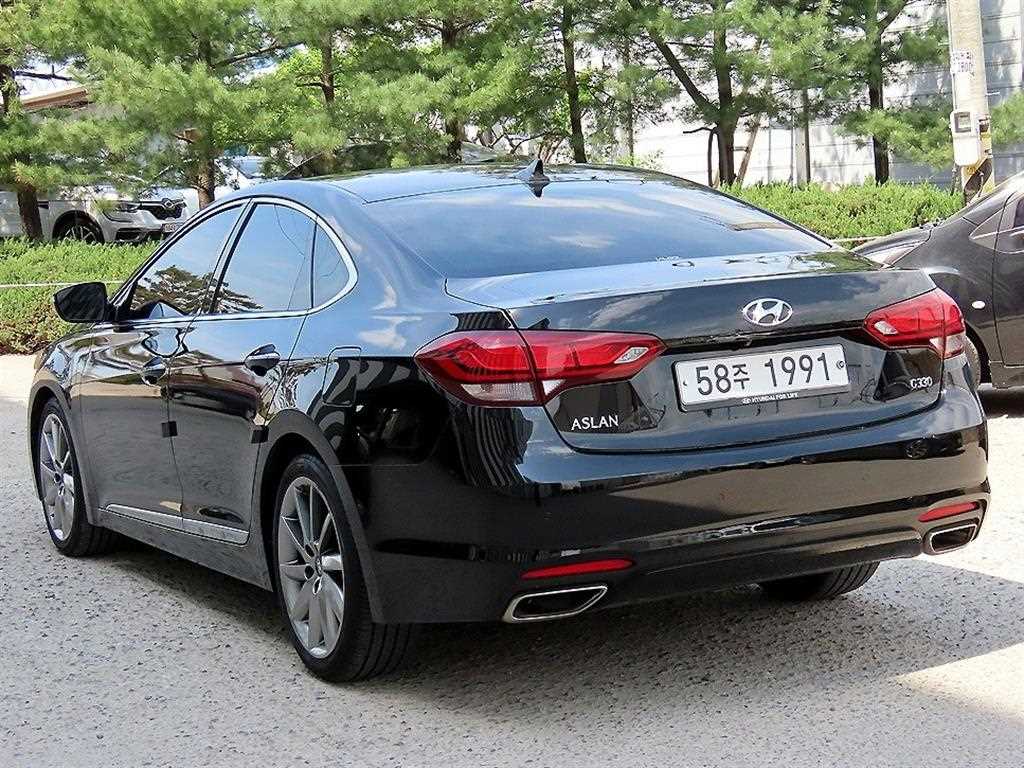 HYUNDAI Aslan - Vista 3