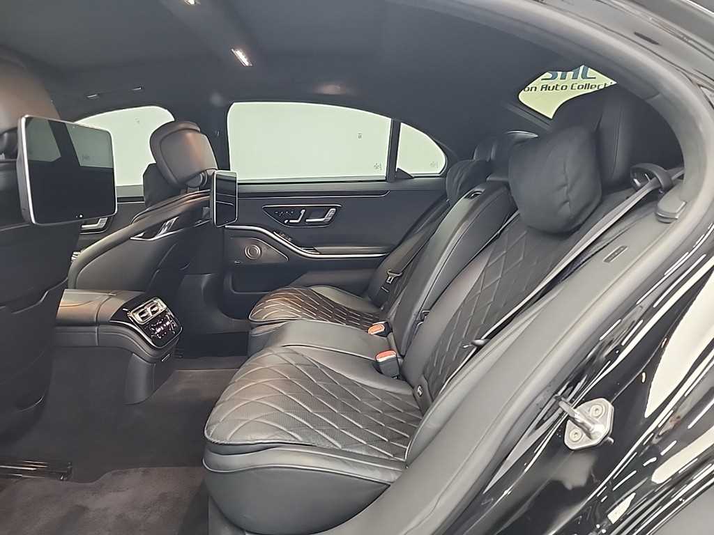 Mercedes Benz S Class - Vista 12