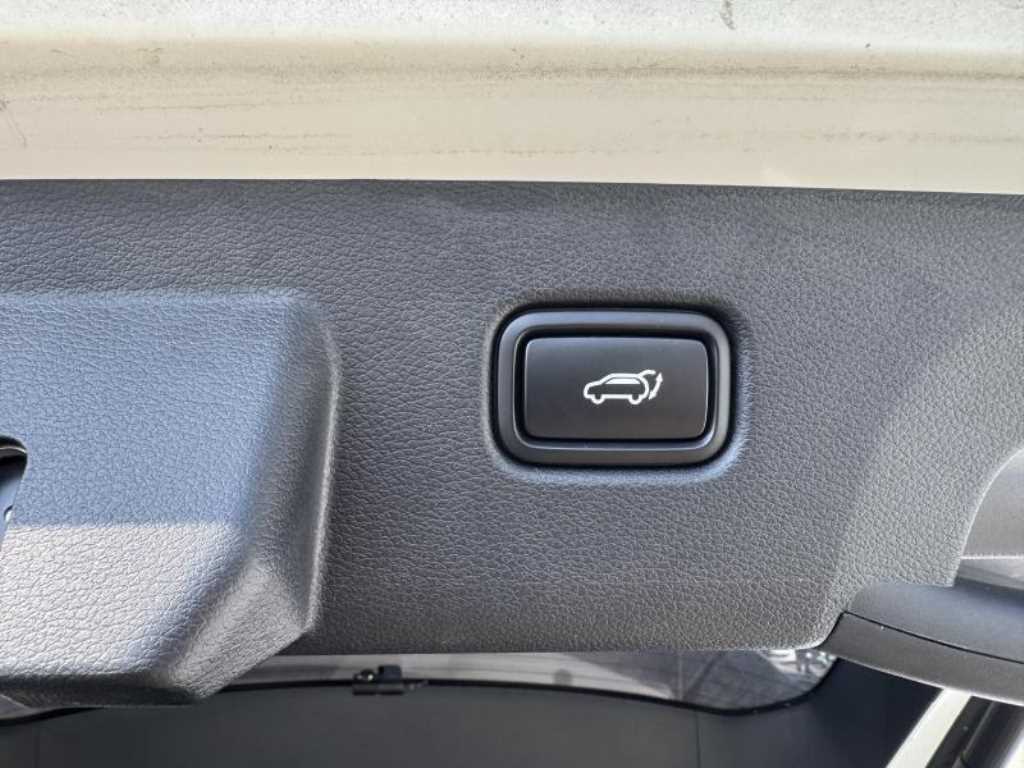 KIA Sportage - Vista 6