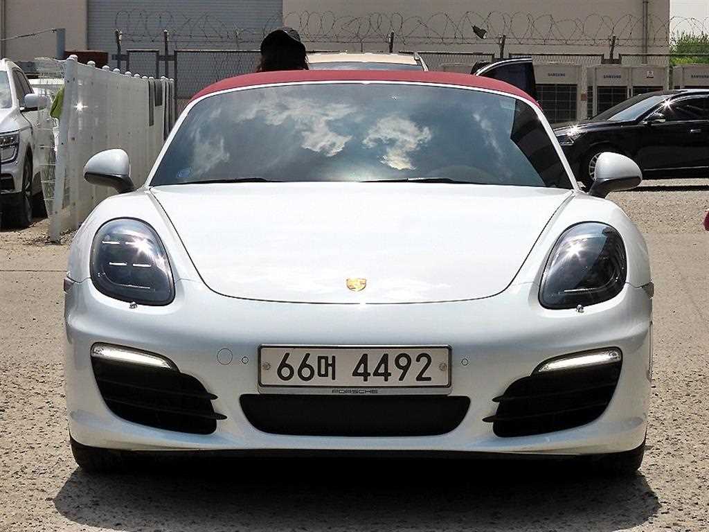 Porsche Baxter 2016 Blanco - Importación desde Corea - HF Imports Iquique - Foto 1