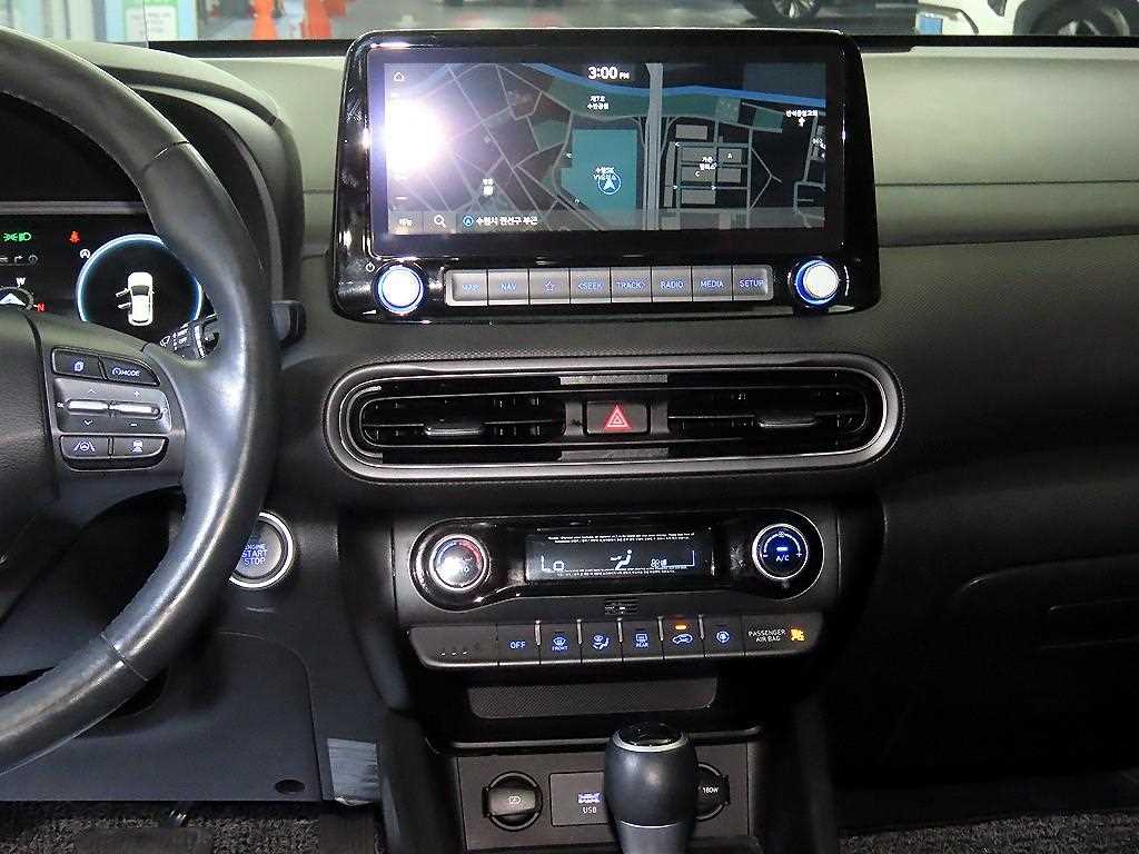 HYUNDAI Kona - Vista 11